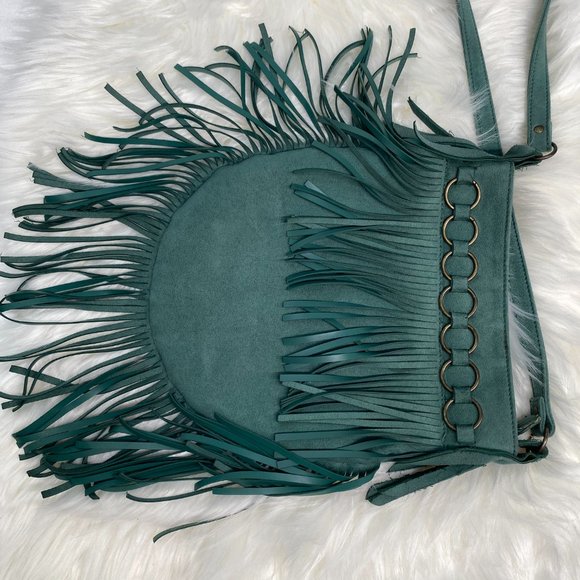 Boho Fringe Crossbody Bag - Picture 4 of 6